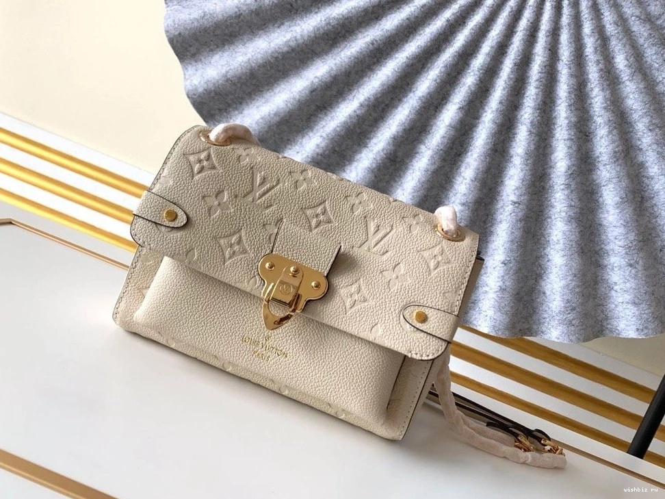 WIS VAVIN VUITTON LOUIS BB 0727